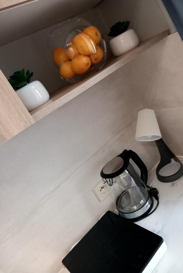 Hola Apartamenty Piotrkowska Lodź Bagian luar foto
