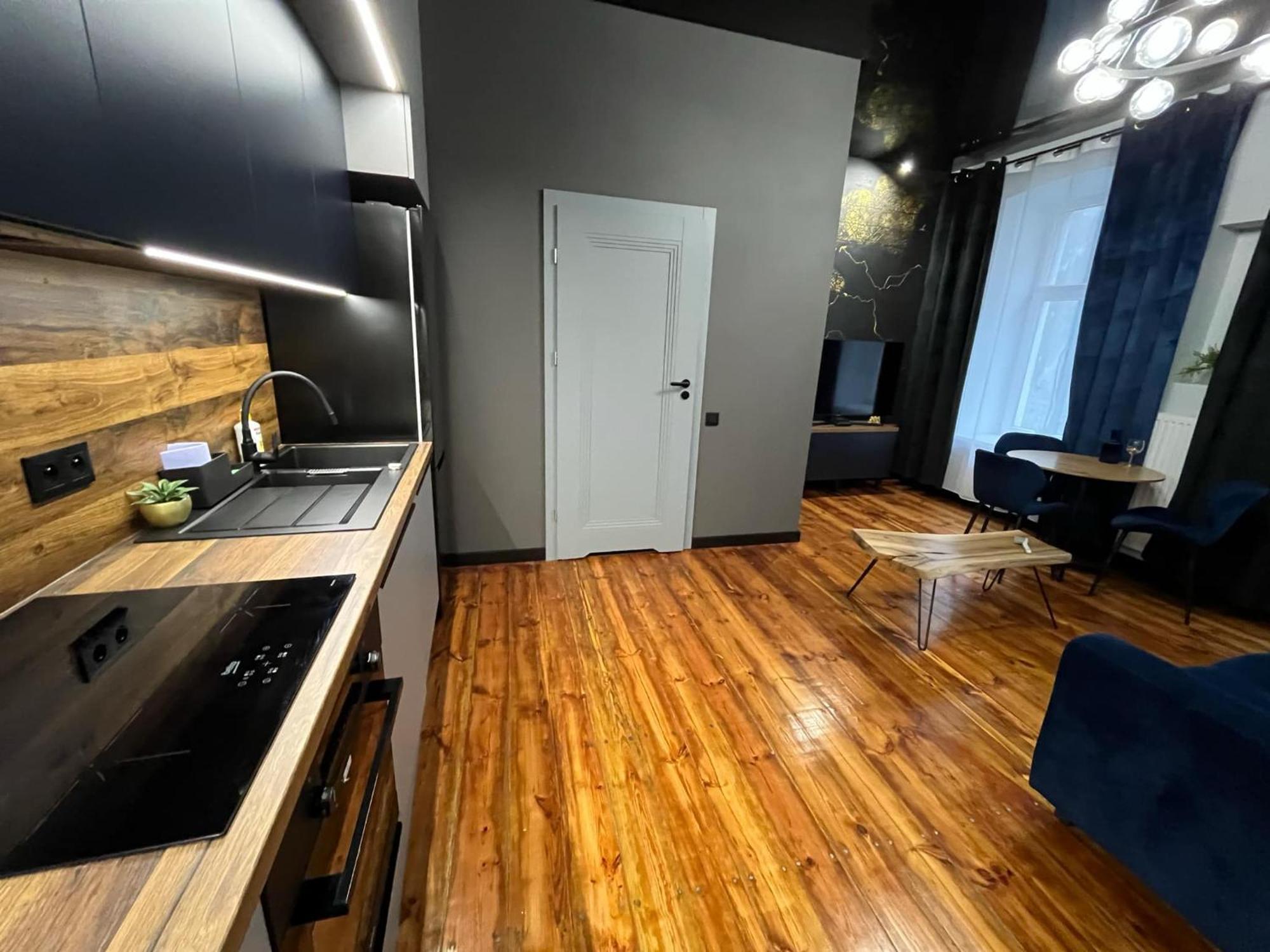 Hola Apartamenty Piotrkowska Lodź Bagian luar foto